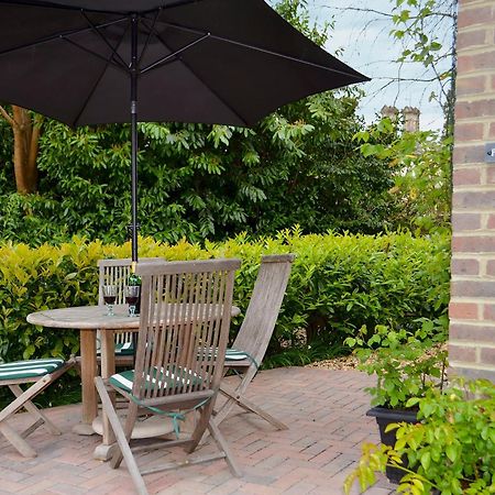Villa Petit Knowle Cuckfield Esterno foto